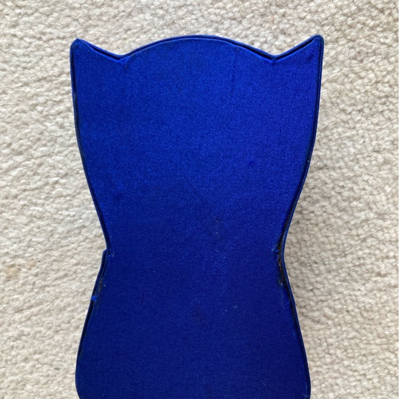 Sequined angel box. Seven inches. Vintage with character. - Picture 2 of 6